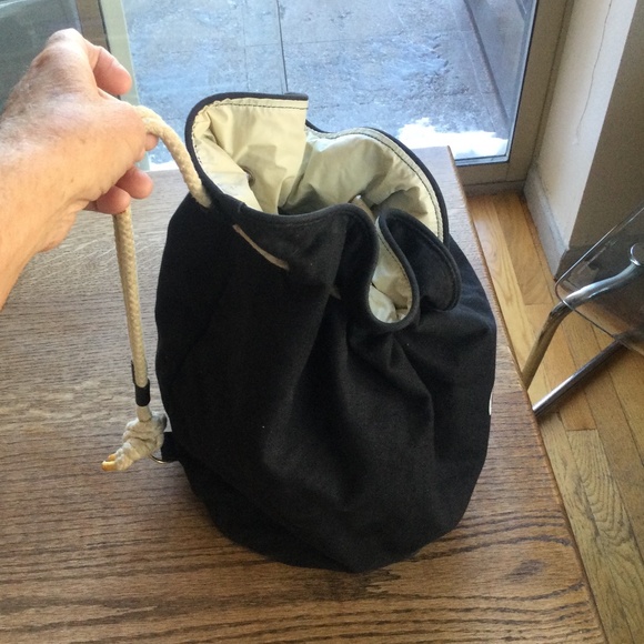 Vintage Chanel Beach Bag - Picture 9 of 9